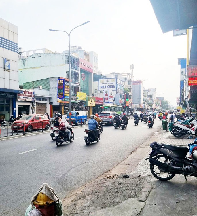Nhà Mặt Tiền 5 Tầng, Hoàng Văn Thụ, Tân Bình - 31.x tỷ