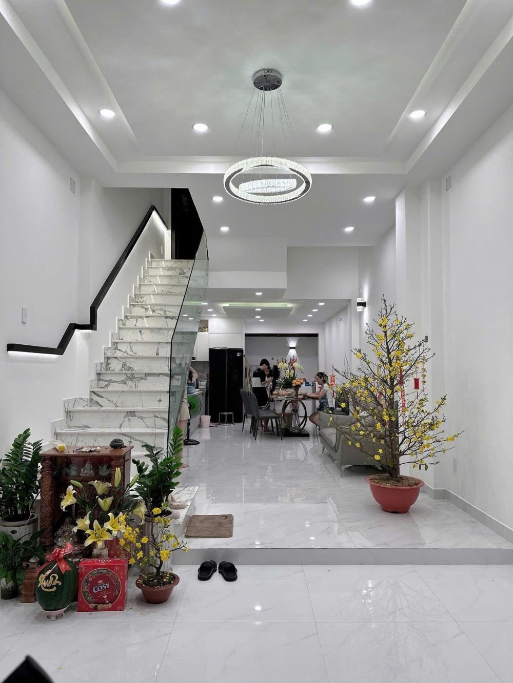 Bán nhà 3 tầng Bình Tân - Vị trí đẹp, giá tốt nhất - 0974687799