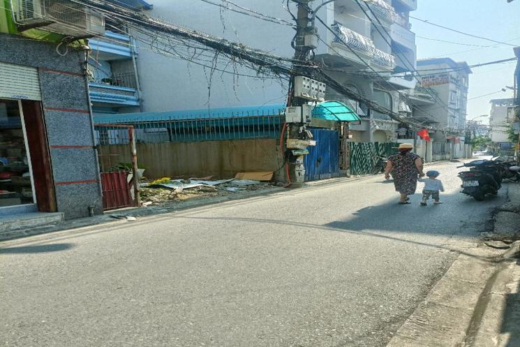 NGỌC THỤY,LONG BIÊN 17tỷ 95m ĐẤT,NGÕ Ô TÔ GẦN PHỐ,ĐƯỜNG LỚN,KINH DOANH,Ở