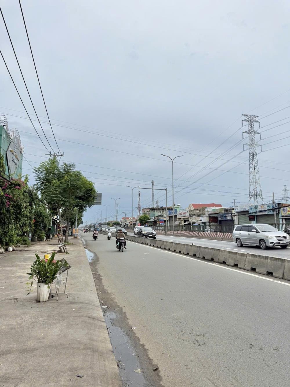 Mặt Tiền QL1A Gò Mây - 280m2, Giá 20 Tỷ Thương Lượng - Vị Trí Vàng