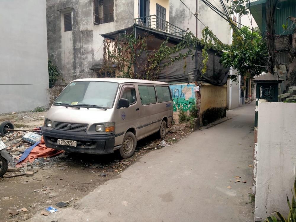 Bán nhà Quang Tiến 35m2, 5 Tầng, Ô Tô Đỗ Gần, Giá Hơn 5 Tỷ