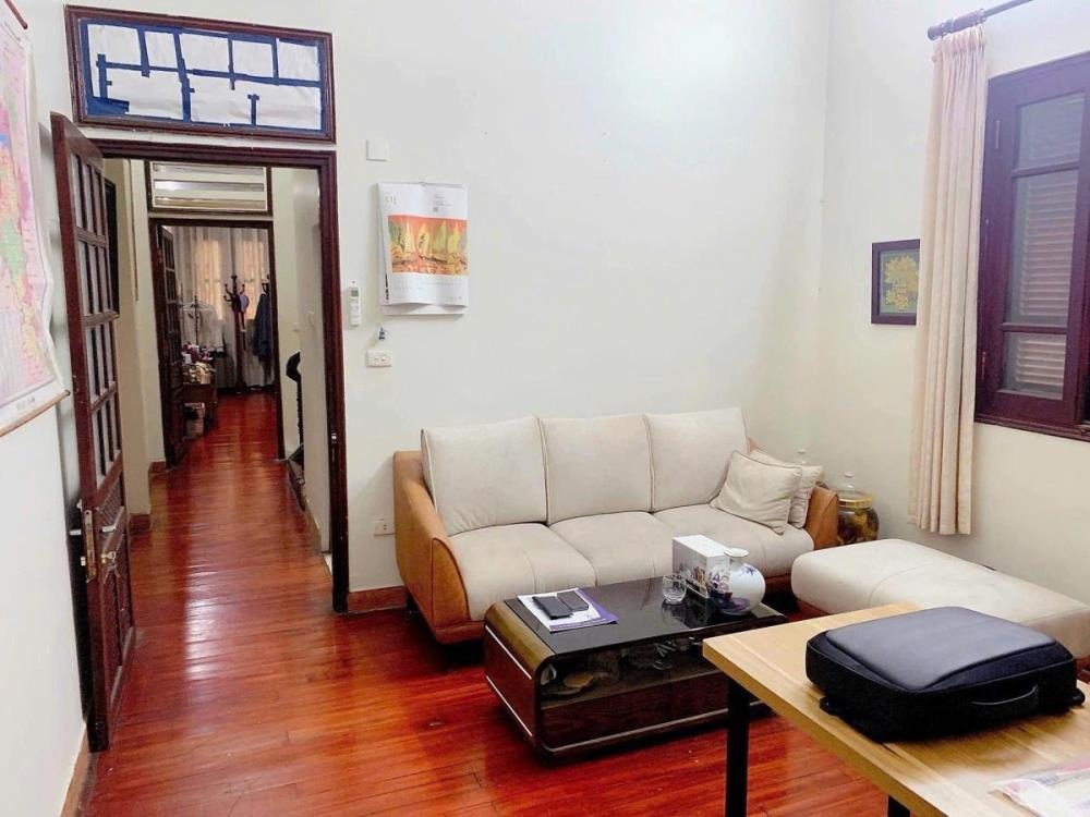 Bán Nhà Phố Lô Góc Đội Cấn 93m2 - 4 Tầng, 2 Mặt Tiền, Giá 27 Tỷ