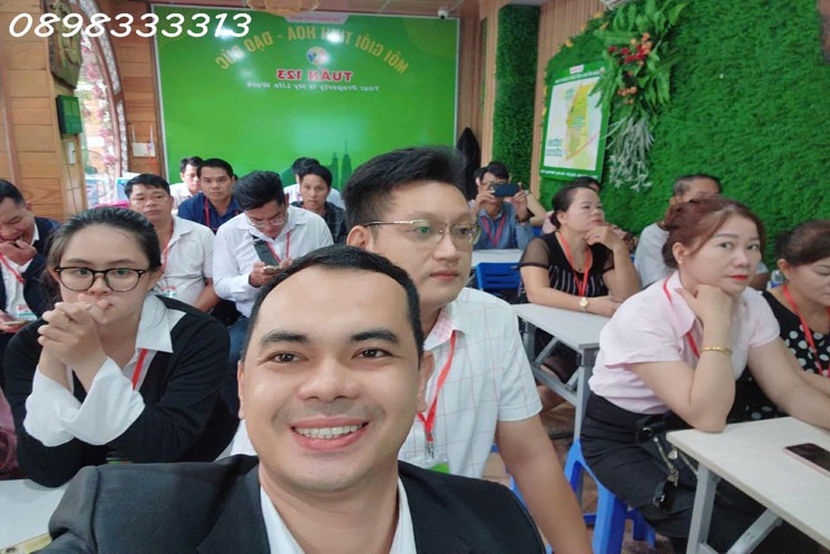 TUYỂN DỤNG BẤT ĐỘNG SẢN  VẠN PHÚ LAND 8 LÊ TRUNG NGHĨA khu K300 Cộng Hòa