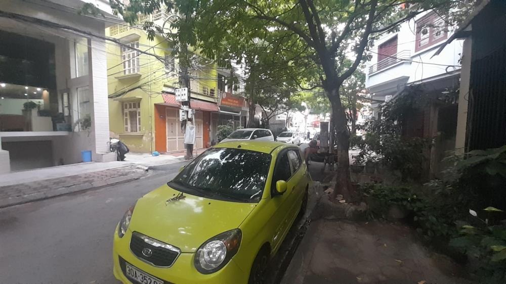 Bán nhà Đào Tấn - 80m2 - 4 Tầng - Vừa Ở Vừa Kinh Doanh - 27 Tỷ
