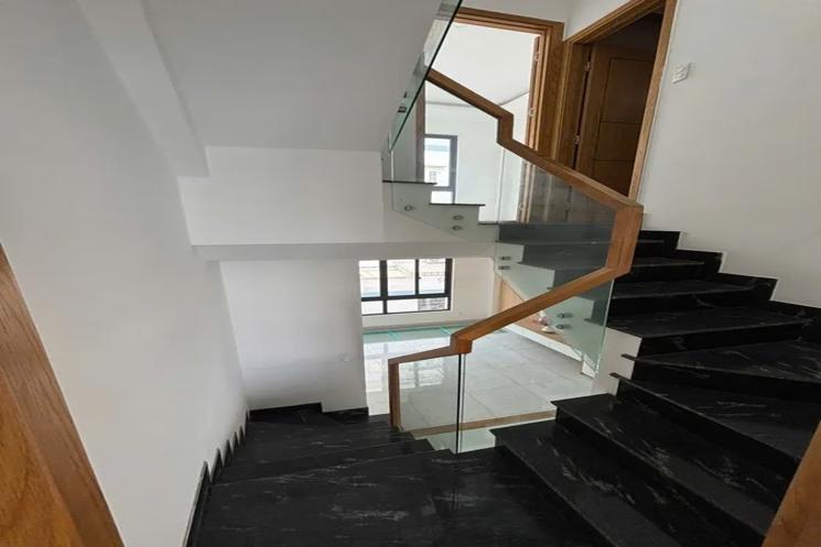 NHÀ ĐƯỜNG SỐ  8 BÌNH HƯNG HÒA B BÌNH TÂN - HXH - SỔ ĐỎ, 3 TẦNG 4PN, 48M2 GIÁ NHỈNH 4 TỶ!
