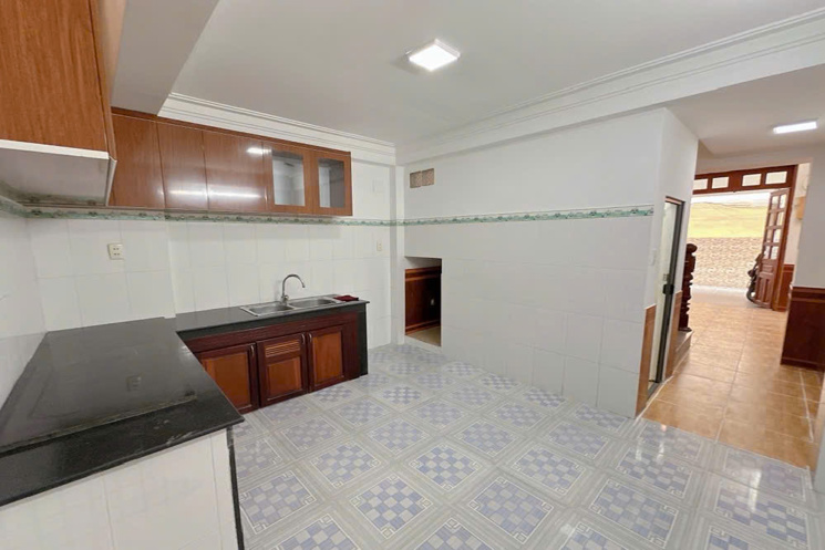 MỚI ĐẸP LUNG LINH – KHU VIP BÀU CÁT – DTSD 117M² –  5 TẦNG – CHỈ 6.96