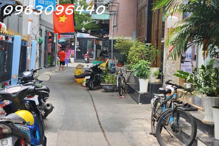 BÁN NHÀ NGÕ NGUYỄN THỊ THẬP, Q7: 56M2, 3 TẦNG, 8PN, 9WC - SỔ ĐỎ CHÍNH CHỦ, GIÁ HỜI CHỈ 6.9 TỶ! GỌI