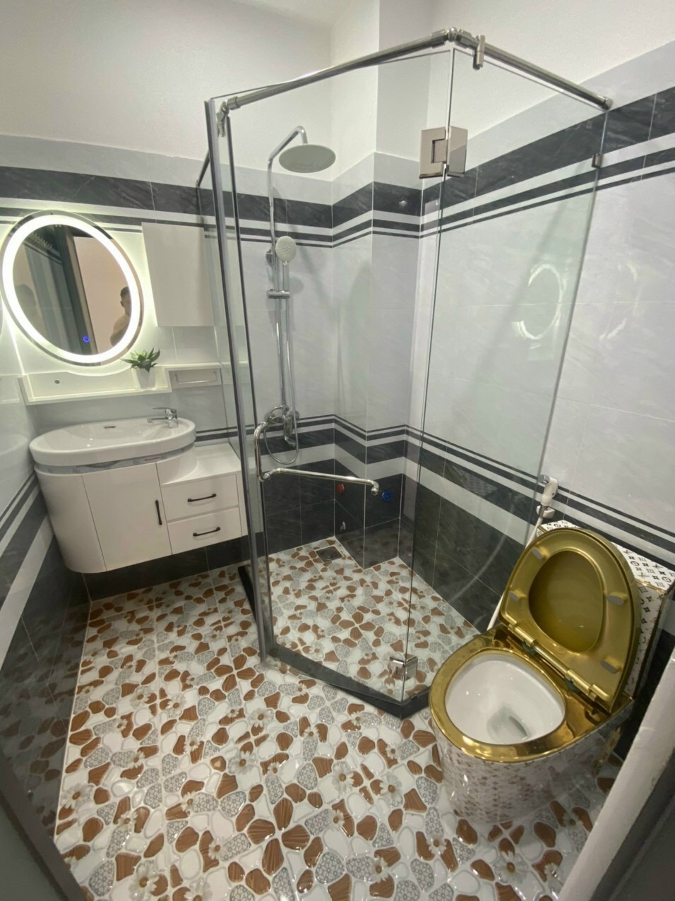 Mặt Tiền Kinh Doanh Khu Đường Hoa Phú Nhuận - 83m² - 12.5 Tỷ