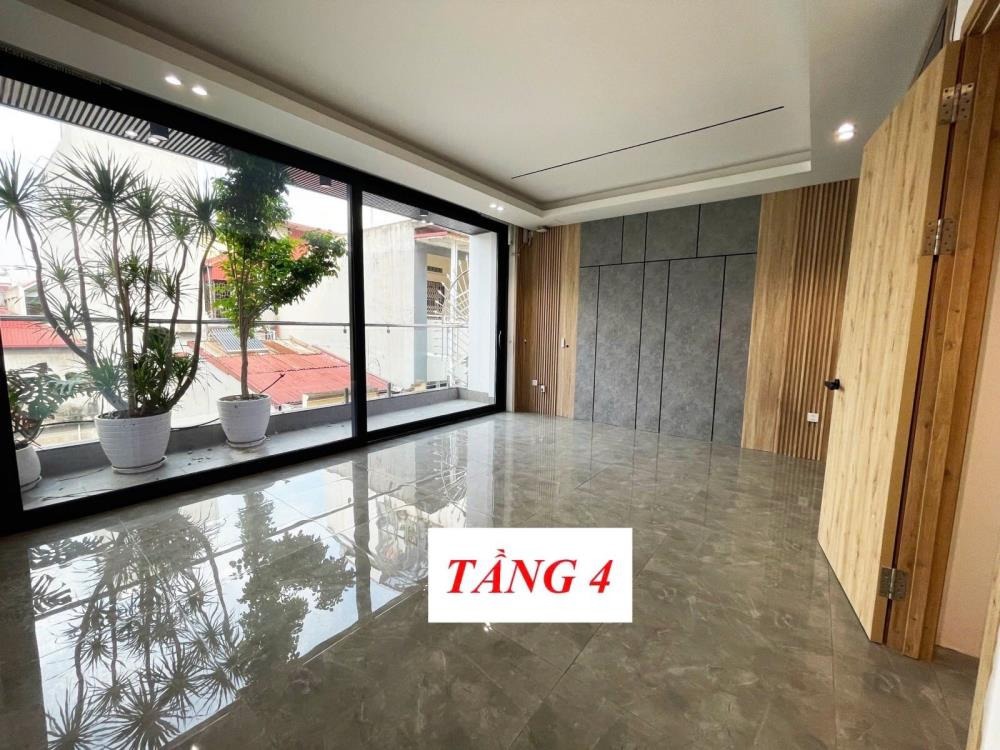 Bán Nhà Phố Yên Lạc, Hai Bà Trưng - 83m², 7 Tầng, Mặt Tiền 6.3m - 27.5 Tỷ