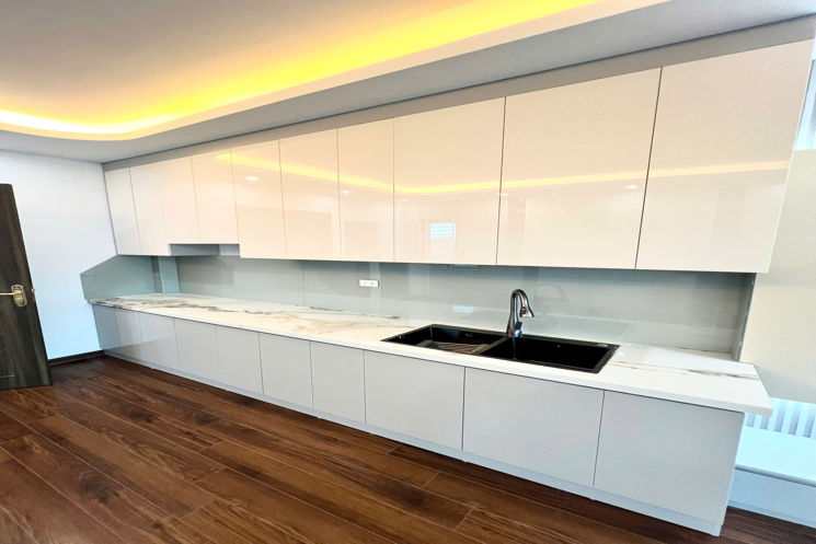 NHÀ MỚI Ô TÔ VÀO NHÀ Phố Ngọc Trì- Long Biên 45m2 X 6 Tầng, 8.3 tỷ. CÓ THƯƠNG LƯỢNG