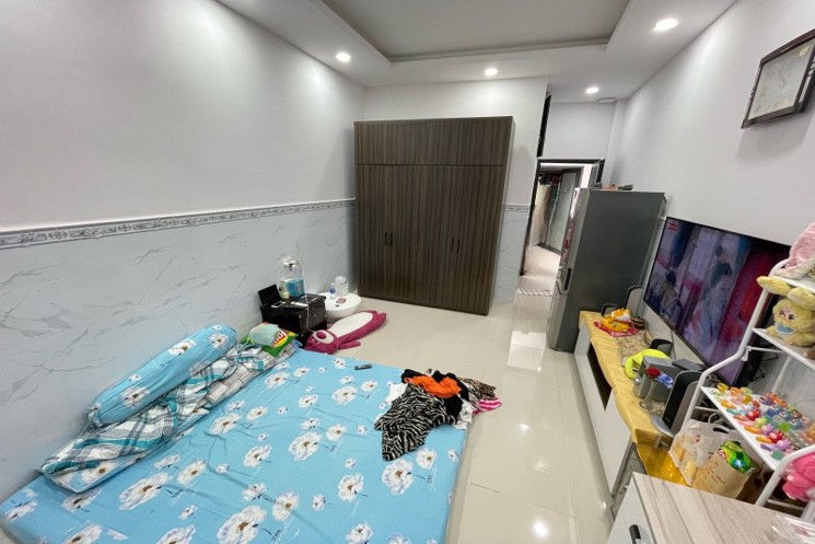TRUNG TÂM Q.7 – NHÀ 85M² – HẺM 3M – CÁCH OTO TRÁNH 30M – NGAY CHỢ BÙI VĂN BA – GIÁ CHỈ 6.5 TỶ