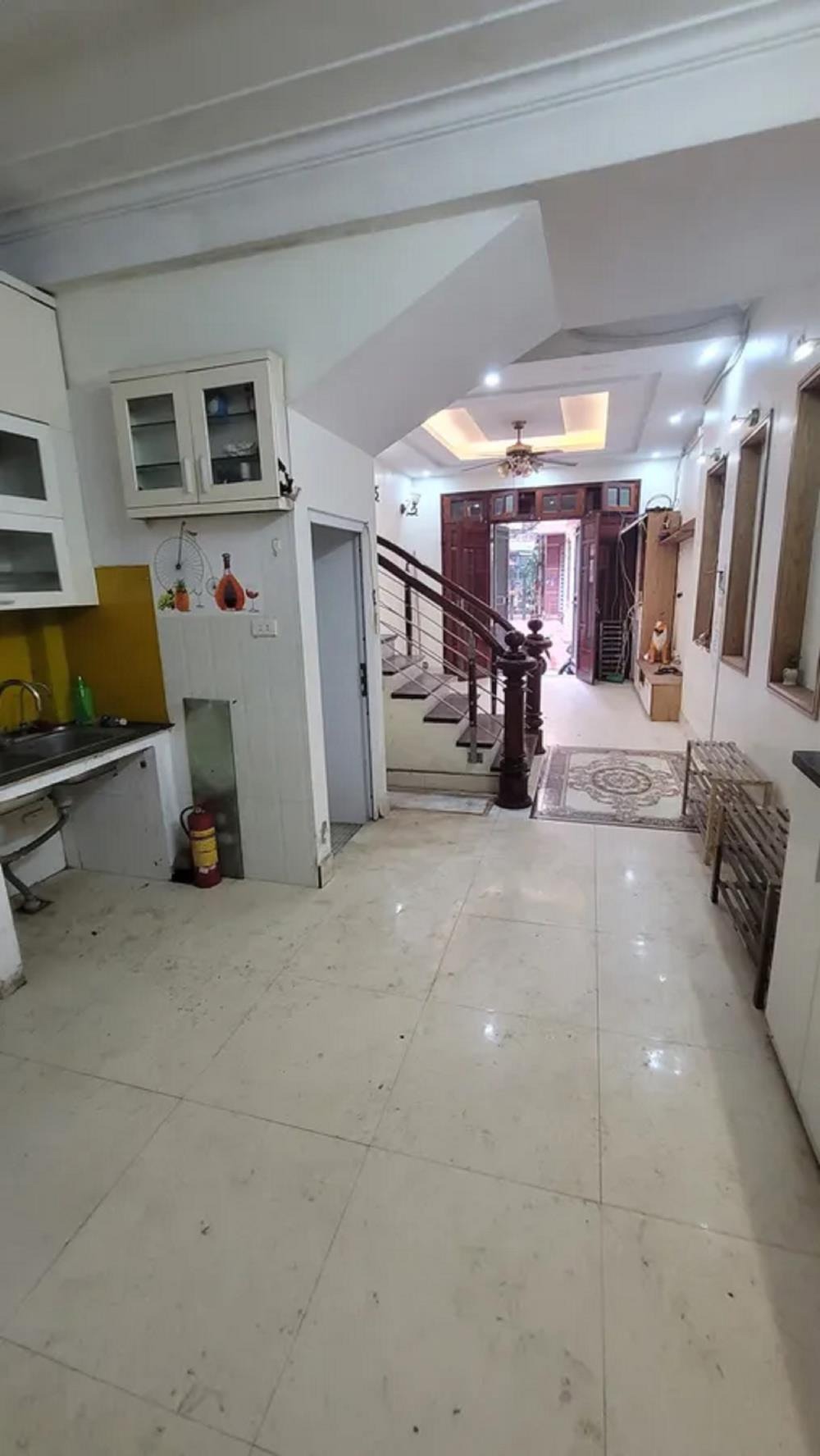 Bán nhà phân lô Mai Dịch - 43.1m2 x 5 tầng - Ô tô đỗ cửa, ngõ thông thoáng