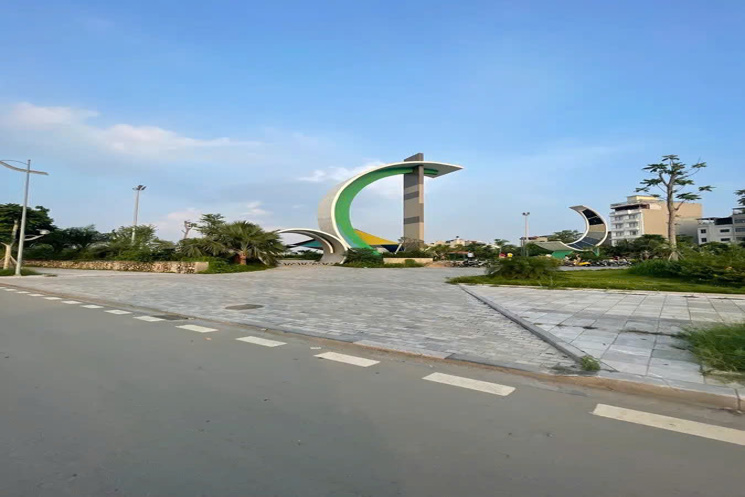 BÁN 55M2 ĐẤT Phố Ngọc Thụy-Long Biên MẶT NGÕ Ô TÔ CHÁNH THÔNG, Ô TÔ VÀO ĐẤT 14 TỶ