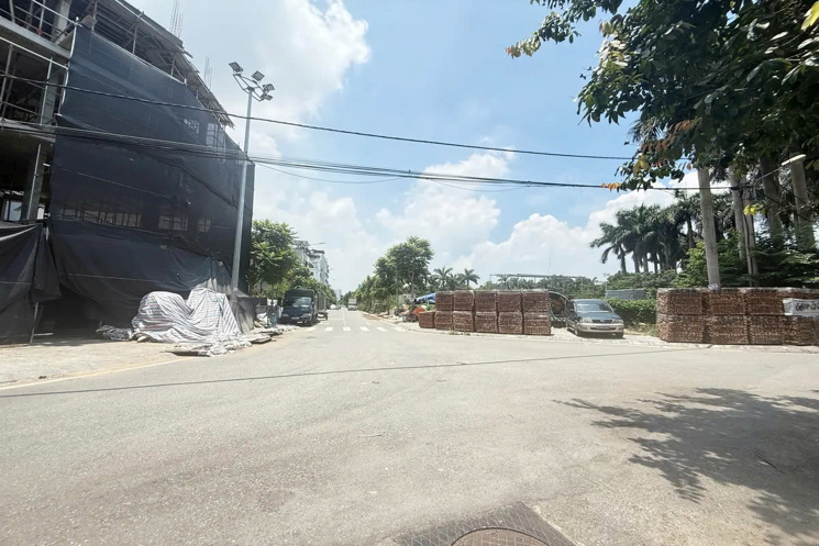 BÁN 66M2 ĐẤT LÔ GÓC NGÕ THÔNG Ô TÔ VÀO ĐẤT 16.5 TỶ.CÓ THƯƠNG LƯỢNG