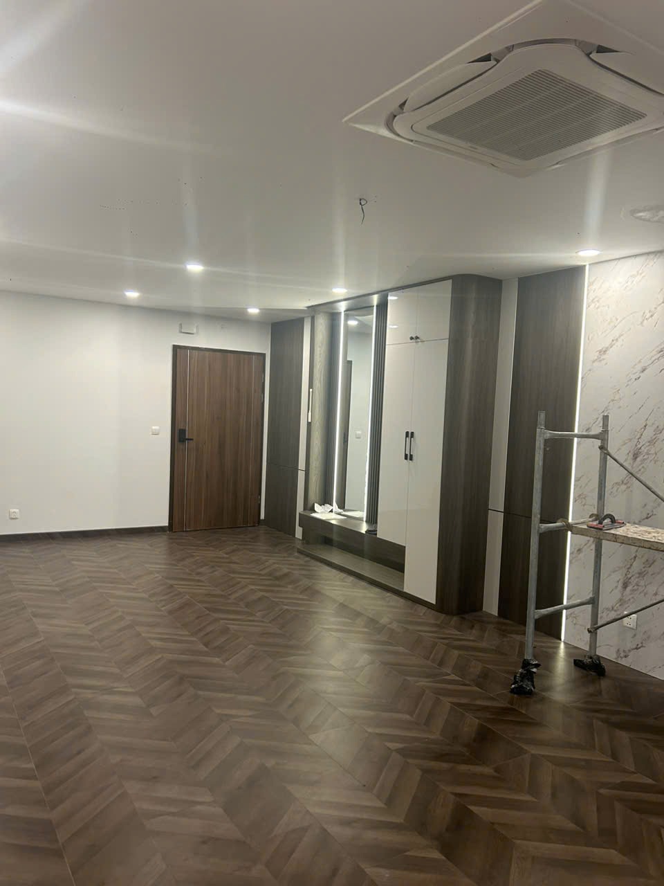 Cho Thuê Căn Góc 3PN, Full Nội Thất Paragon Cầu Giấy - 22 triệu/tháng