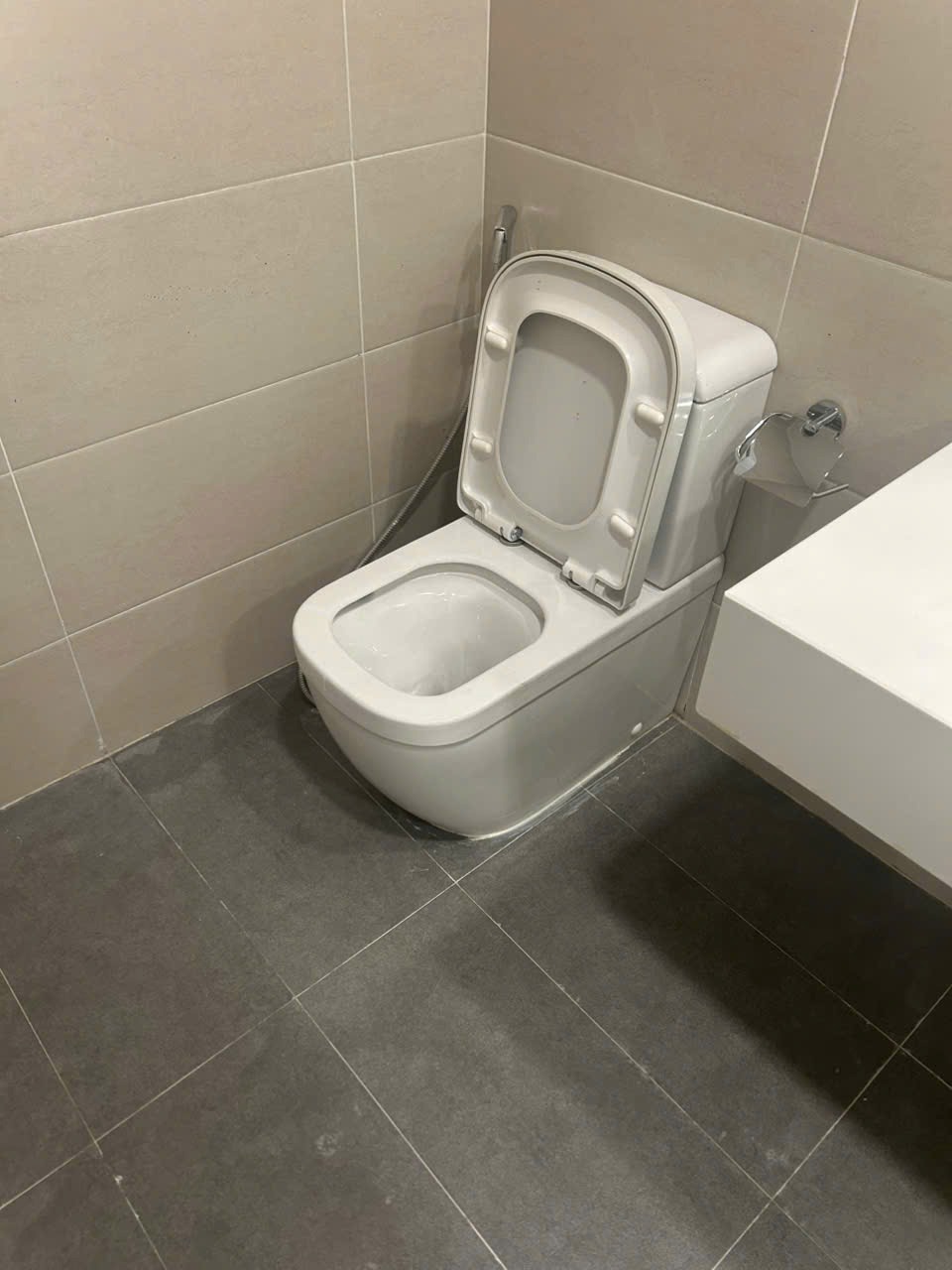 Cho Thuê Căn Góc 3PN, Full Nội Thất Paragon Cầu Giấy - 22 triệu/tháng