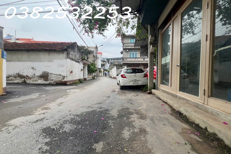 BÁN MẢNH ĐẤT  HOÀI ĐỨC - ĐỨC THƯƠNG  LÔ GÓC 2 THOÁNG, OTO VÀO ĐẤT - GIÁ TỐT