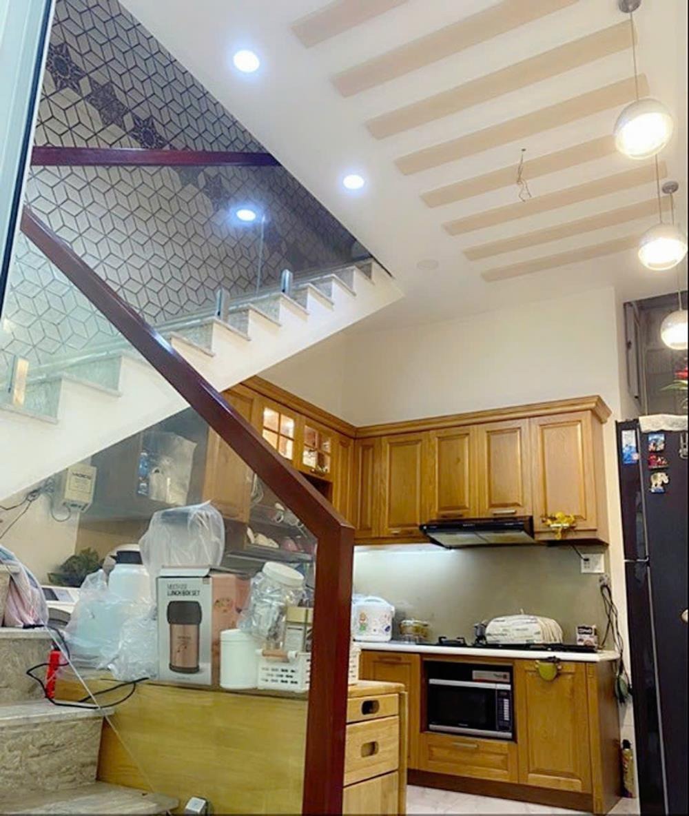Bán Nhà HXH Quận 7 - 3 Bước MT 62 Lâm Văn Bền, 7.x Tỷ - Đầu Tư Sinh Lời
