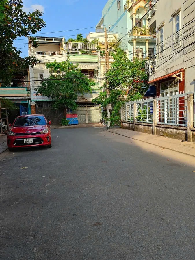 Nhà 3 Tầng Tân Hòa Đông: Vị trí Đắc Địa, Giá Tốt Nhất