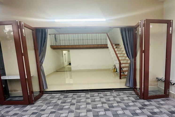 BÁN NHÀ GÁC LỮNG KIỆT TRƯỜNG CHINH – LÊ TRỌNG TẤN