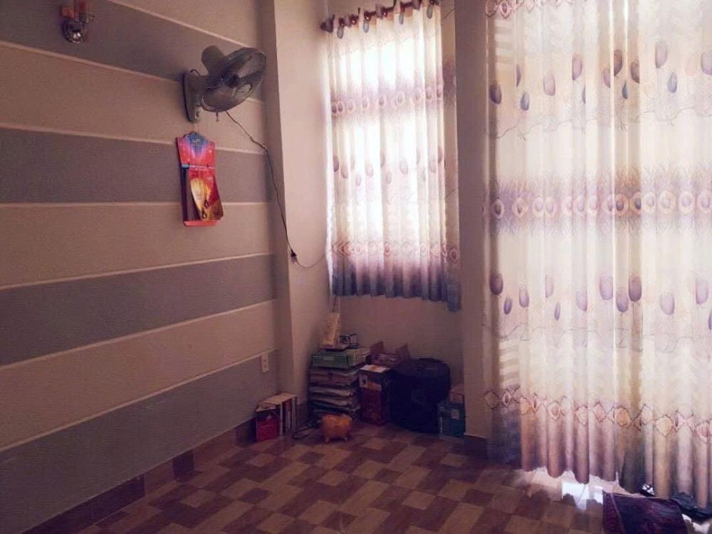 Nhà Quận 12: 3 Tỷ 650 Triệu - 1 Trệt 2 Lầu, Gần Bến Xe Buýt