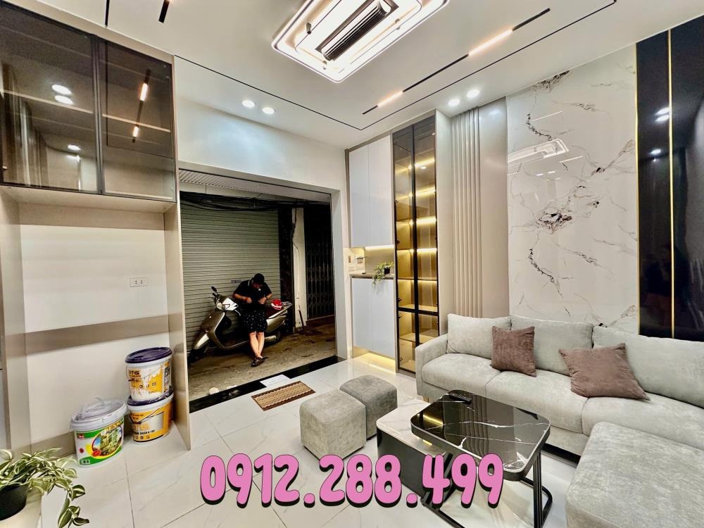 Bán nhà Lò Đúc - Nguyễn Cao - Cảm Hội 25m² 4 tầng, 6.25 tỷ, ngõ thông thoáng