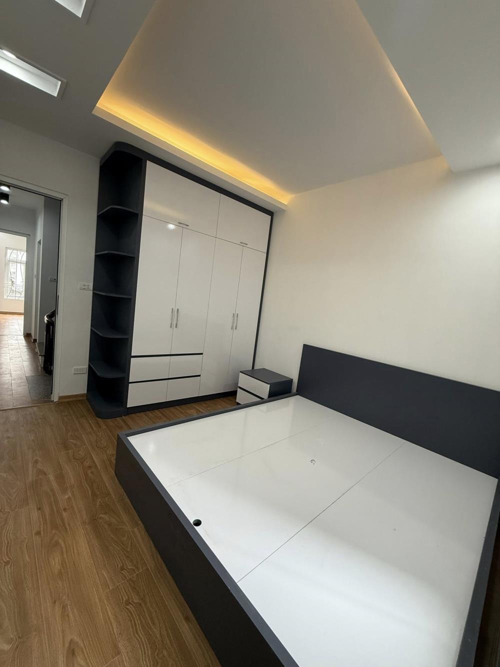 Bán nhà riêng 5 tầng, full nội thất, 42m2, vị trí đẹp - Ms. Trường 0969 363 802