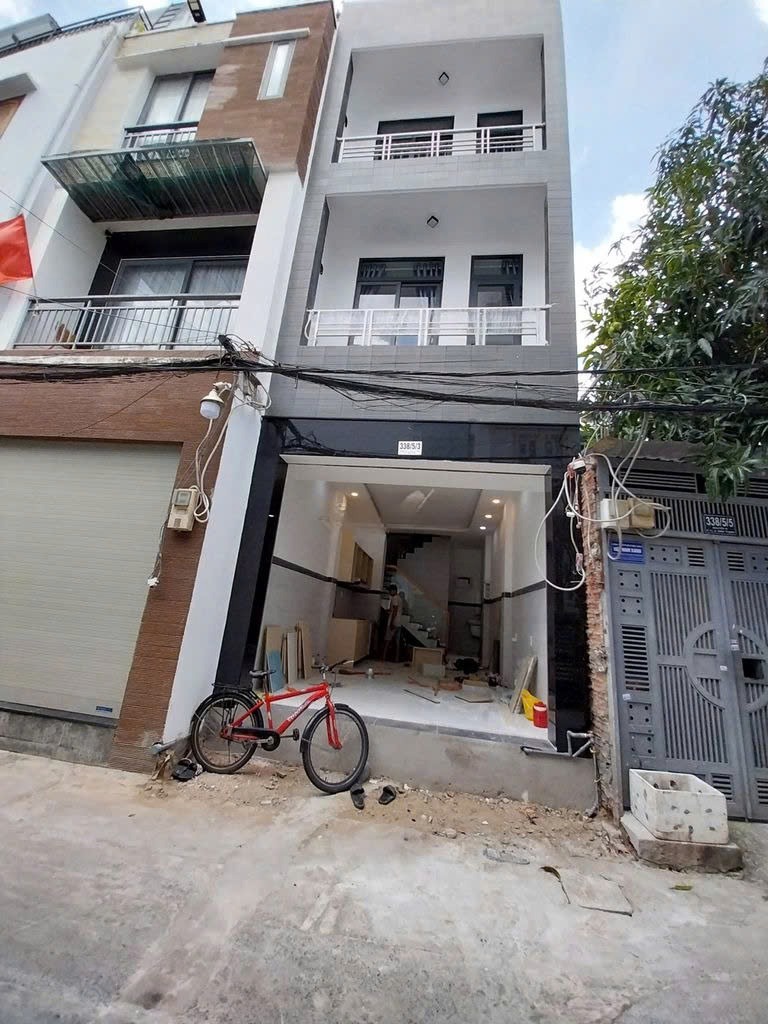 Cho Thuê Nhà Nguyễn Xí, Bình Thạnh - Gần Landmark 81, Giá Tốt