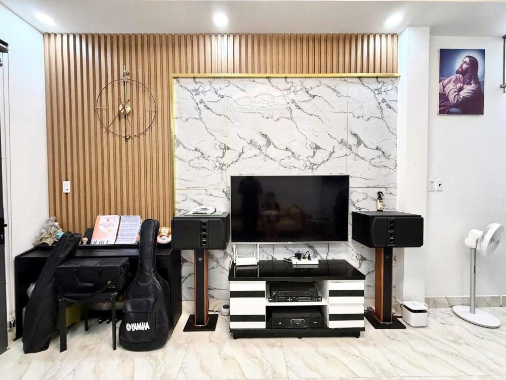 Bán Nhà Hẻm 415 Trường Chinh, Quận Tân Bình - 7.5 tỷ - 4x10m, 3 Lầu