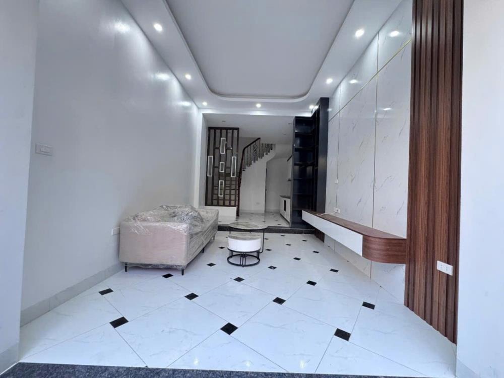 Bán nhà mặt ngõ Quang Trung, Hà Đông: 5 tầng, 33m2, full tiện ích