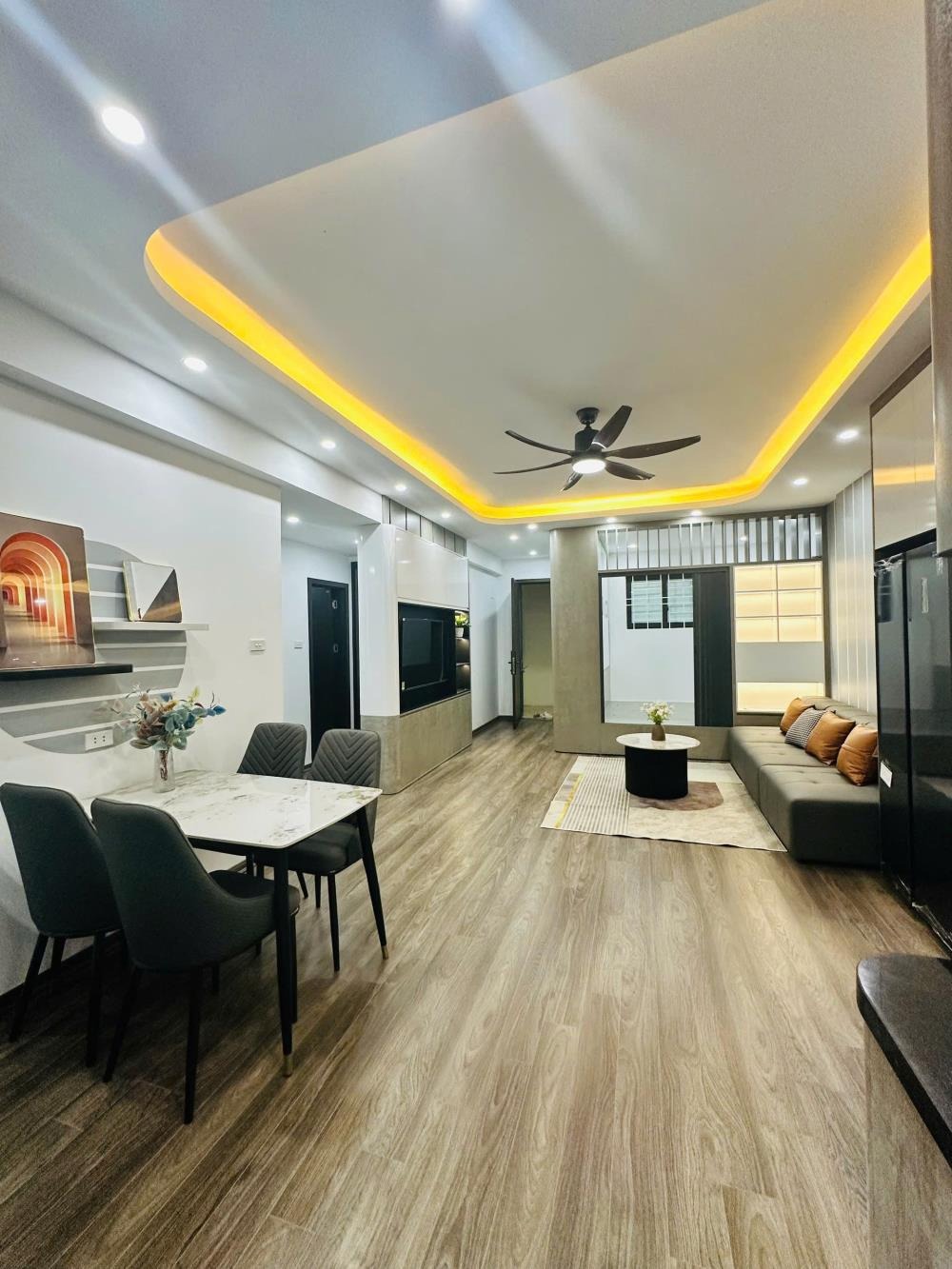Bán căn hộ CT4A1 Đại Kim Bắc Linh Đàm: 3PN, Full Nội thất, Chính chủ