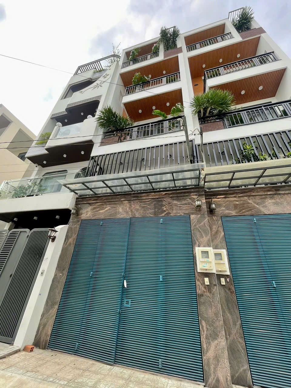 Nhà phố 5 tầng có thang máy Gò Vấp - 72m² - Giá 8.9 tỷ