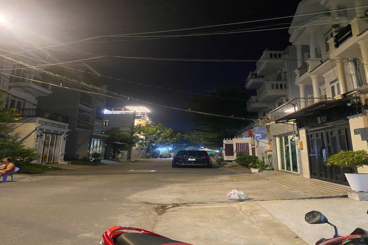 Bán Gấp Nhà Trong Ngõ Đào Tông Nguyên, Nhà Bè: 70m2, 4 Tầng, 4 Phòng Ngủ, Sổ Đỏ Chính Chủ, Giá Hời