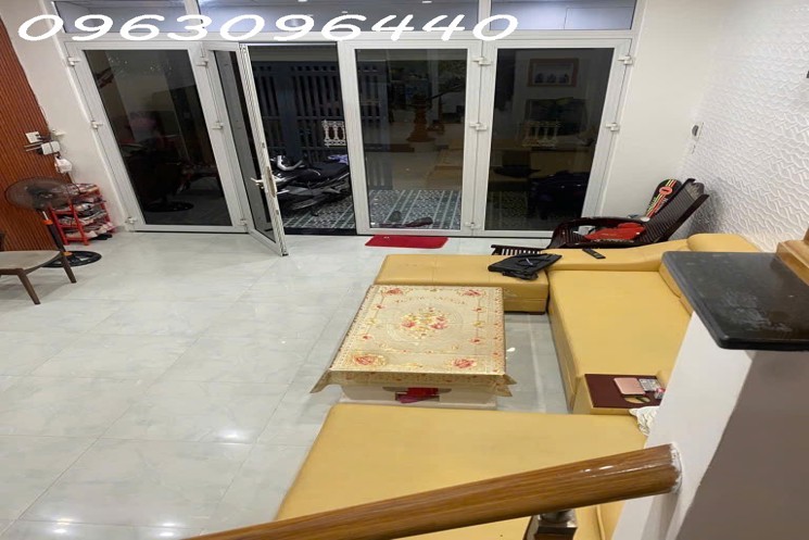 Bán Gấp Nhà Trong Ngõ Đường Dương Cát Lợi, Nhà Bè: 70m2, 4 Tầng, 4PN, Sổ Đỏ, Giá Hời Chỉ 6.9 Tỷ 