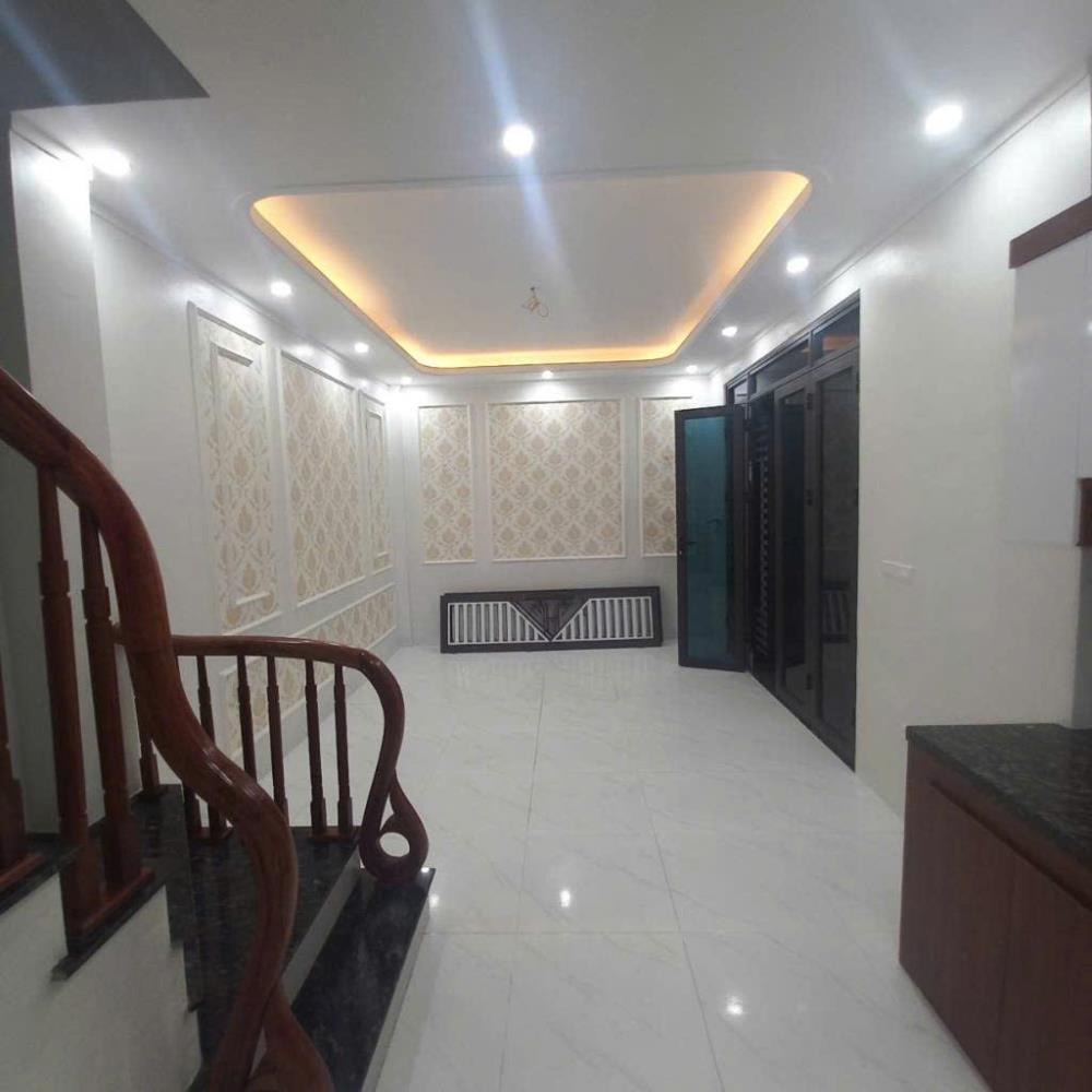 Bán nhà tổ 7 Đa Sỹ, Hà Nội - 30m2, 5 tầng, giá 6xx tỷ - Pháp lý rõ ràng