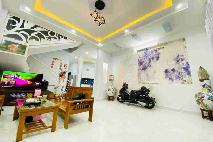 Bán nhà chính chủ Cù Chính Lan, 82m² – 2 tầng – sổ đỏ – giá chỉ 2.85 tỷ, thương lượng nhẹ cho khách