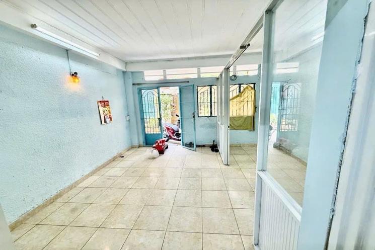 Cần bán nhà HXH Phan Đăng Lưu, P.3, 3.2 x 19m x 2 tấm, 2 PN, 2 WC, 6.85 tỷ, TL