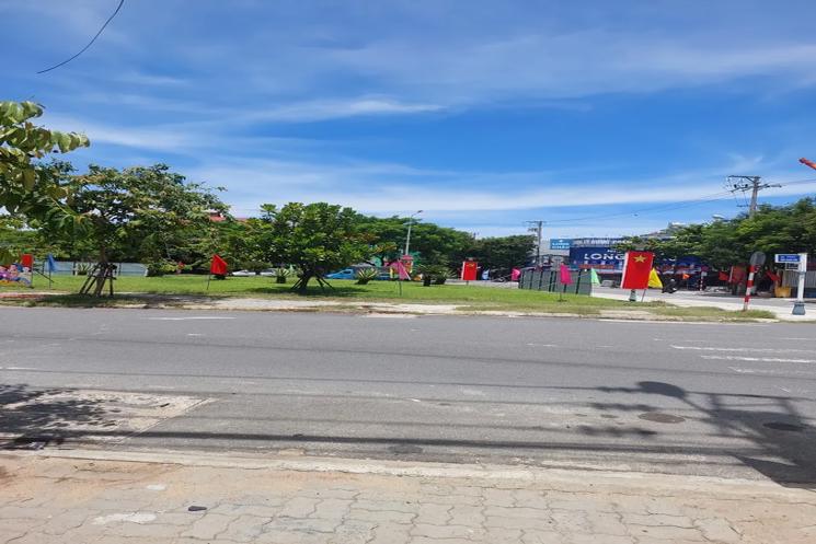 CẦN BÁN NHÀ TRẦN QUANG KHẢI GẦN LÔ GÓC.GIÁ TỐT