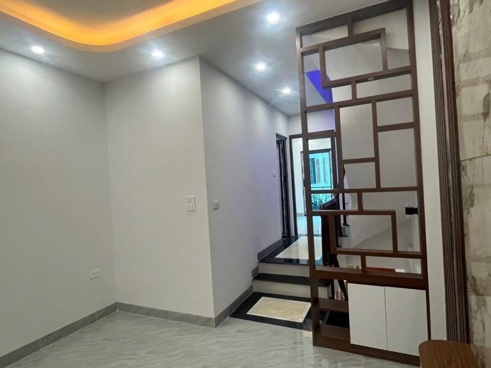 Bán nhà 4 Tầng Hiện Đại 35m2, Ô Tô Tránh Gần Vinhome Đan Phượng, Bắc Từ Liêm