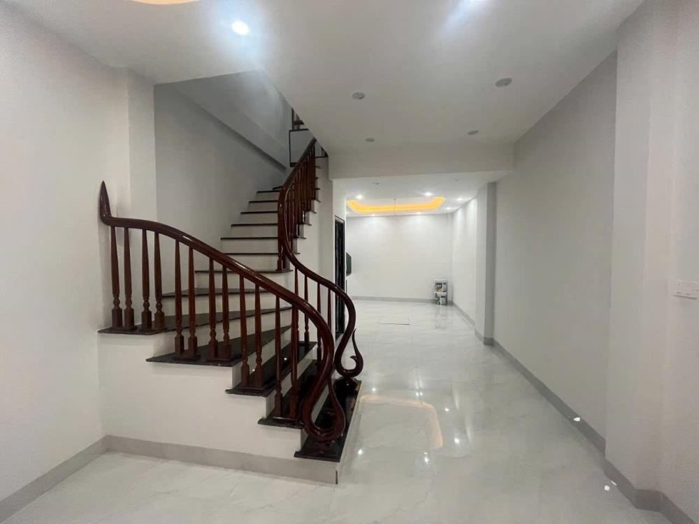Bán nhà 4 Tầng Hiện Đại 35m2, Ô Tô Tránh Gần Vinhome Đan Phượng, Bắc Từ Liêm