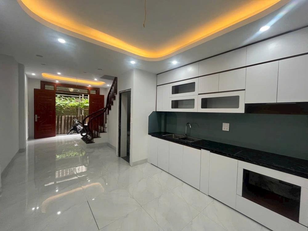 Bán nhà 4 Tầng Hiện Đại 35m2, Ô Tô Tránh Gần Vinhome Đan Phượng, Bắc Từ Liêm