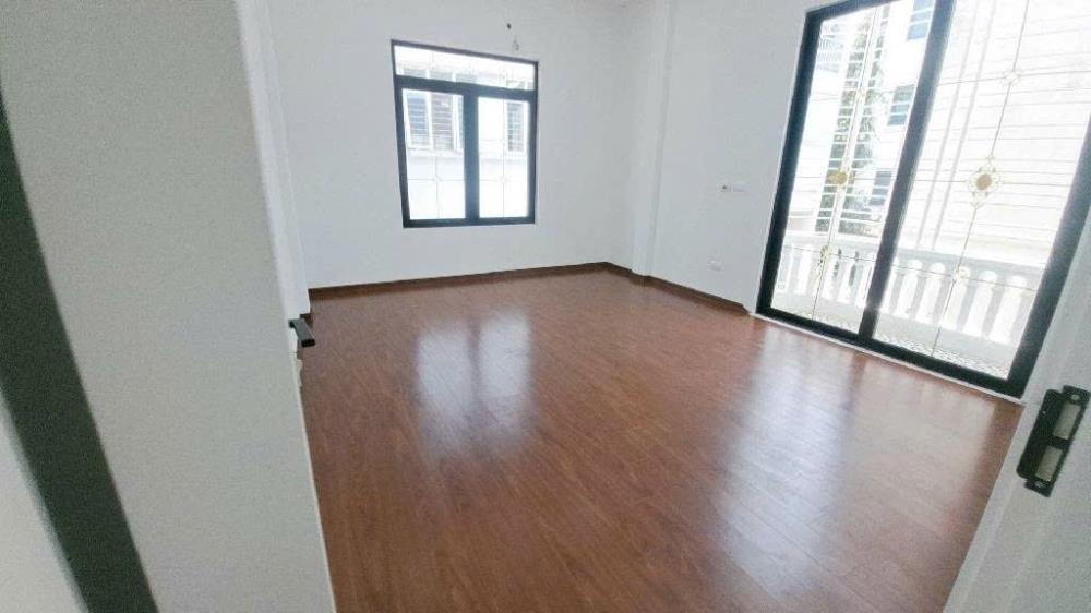 Nhà Đẹp Đội Cấn - Vị Trí Thuận Tiện - Giá Tốt
