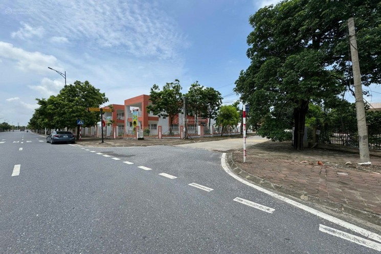 Chính chủ bán đất 18/34/341 Ỷ Lan, trước là Thôn Cự Đà, xã Đặng Xá, giờ là xã Thuận An