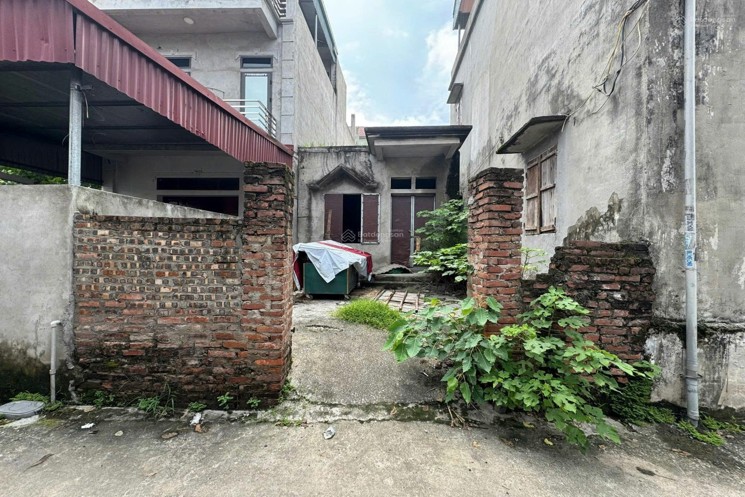 Chính chủ bán đất 18/34/341 Ỷ Lan, trước là Thôn Cự Đà, xã Đặng Xá, giờ là xã Thuận An