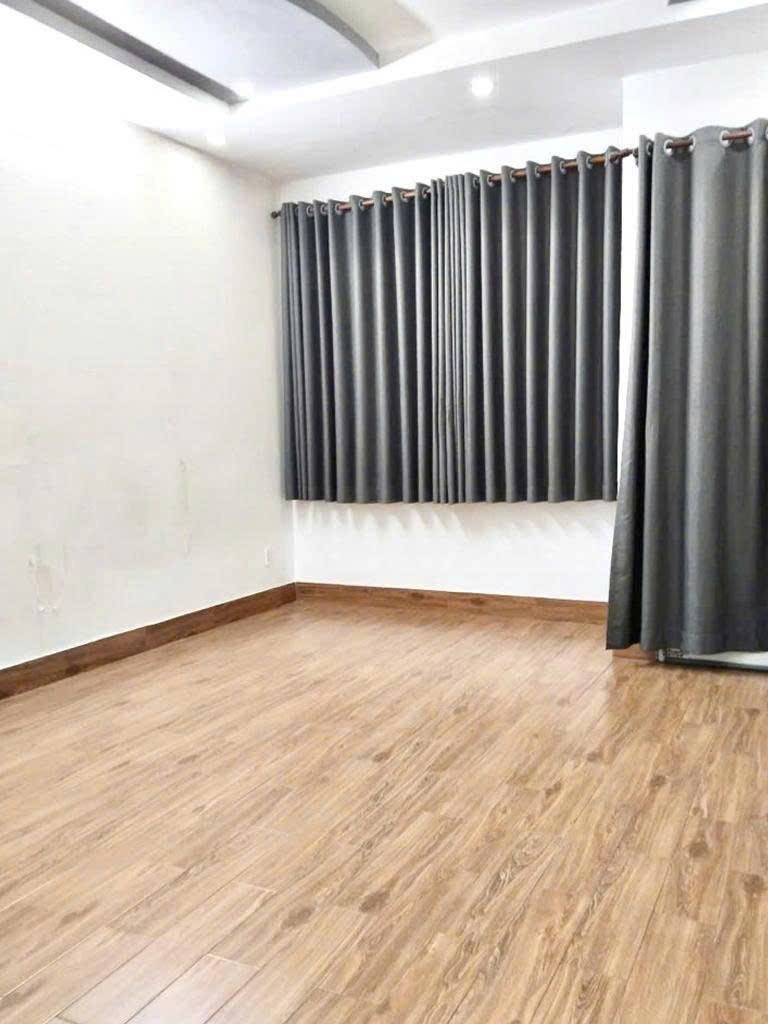 Bán nhà hẻm xe hơi Lê Thị Bạch Cát, Quận 3 - Giá: 5.5 tỷ