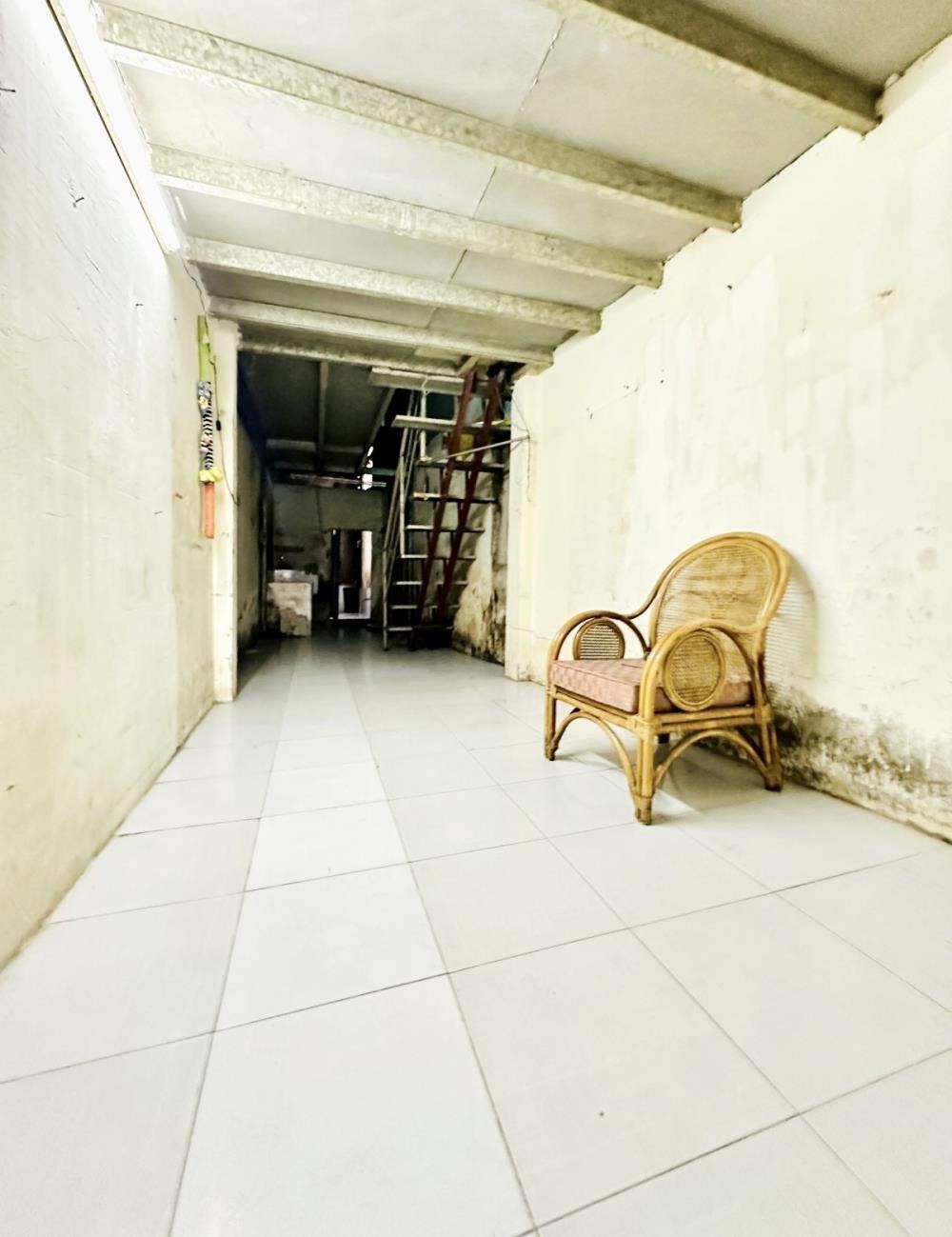 Đất tặng nhà 50m2, 3 tầng, Hẻm xe tải, Giá 3T6 - Đầu tư sinh lời cao