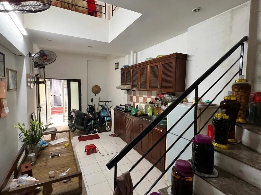 Nhà 69m² 3 Tầng, 2 Mặt Ngõ, Ô Tô Đỗ Cửa, Trung Văn, Giá 13.5 Tỷ