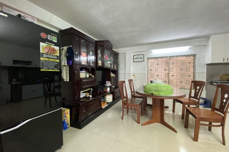 BÁN NHÀ TT HẢI CHÂU – 4 TẦNG KIÊN CỐ – SỔ NỞ HẬU 72M2 – Ô TÔ ĐỖ CỬA GIÁ HƠN 5 TỶ