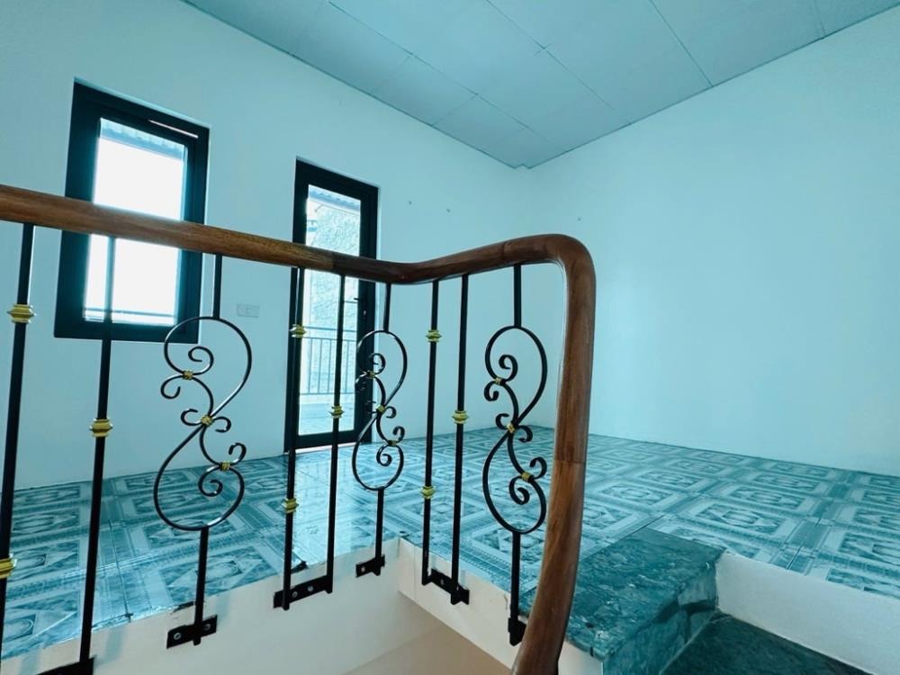 Nhà Ngõ 179 Vĩnh Hưng: 4 Tầng, Mặt Tiền Rộng, Giá 4.6 Tỷ - Vị Trí Đẹp