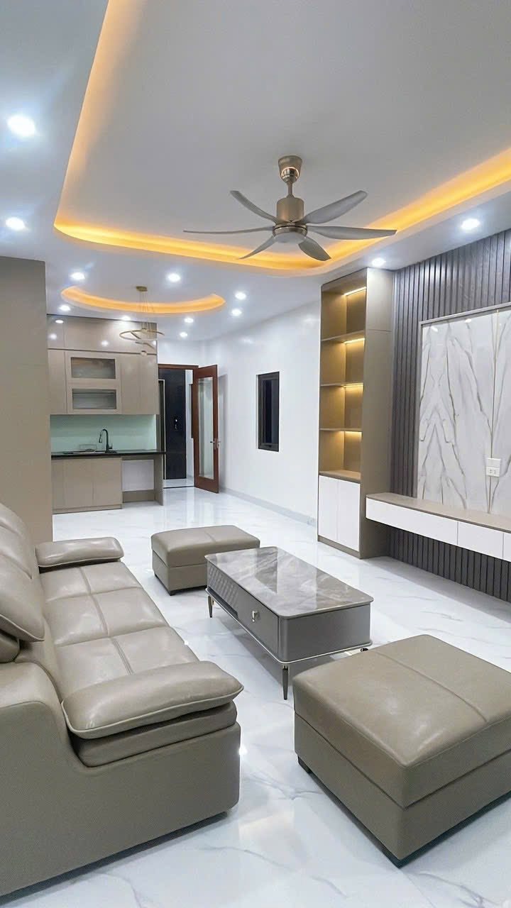 Bán nhà góc Hà Trì Hà Đông 45m2, 5 tầng, ô tô vào, full nội thất, giá 10.8 tỷ